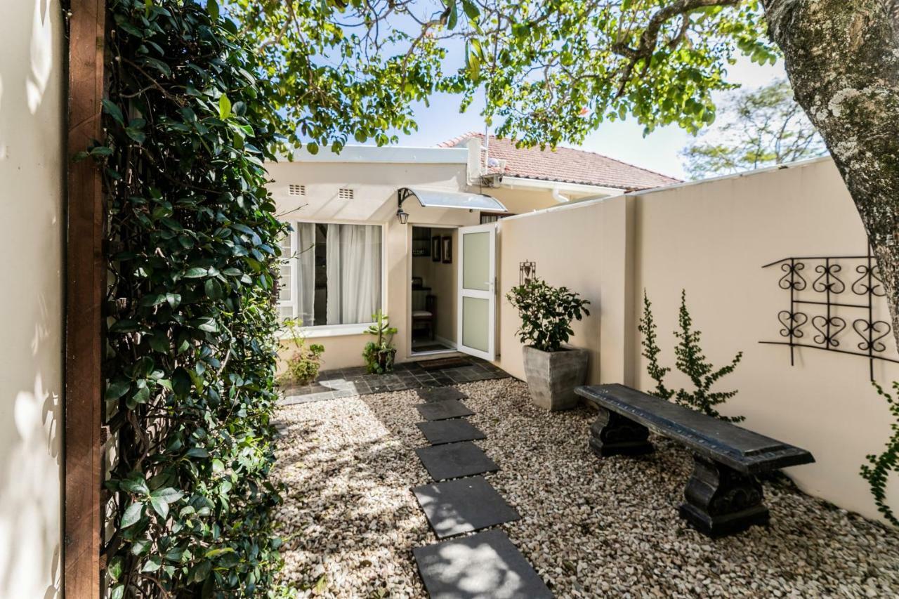 Arum Guest House East London Buitenkant foto